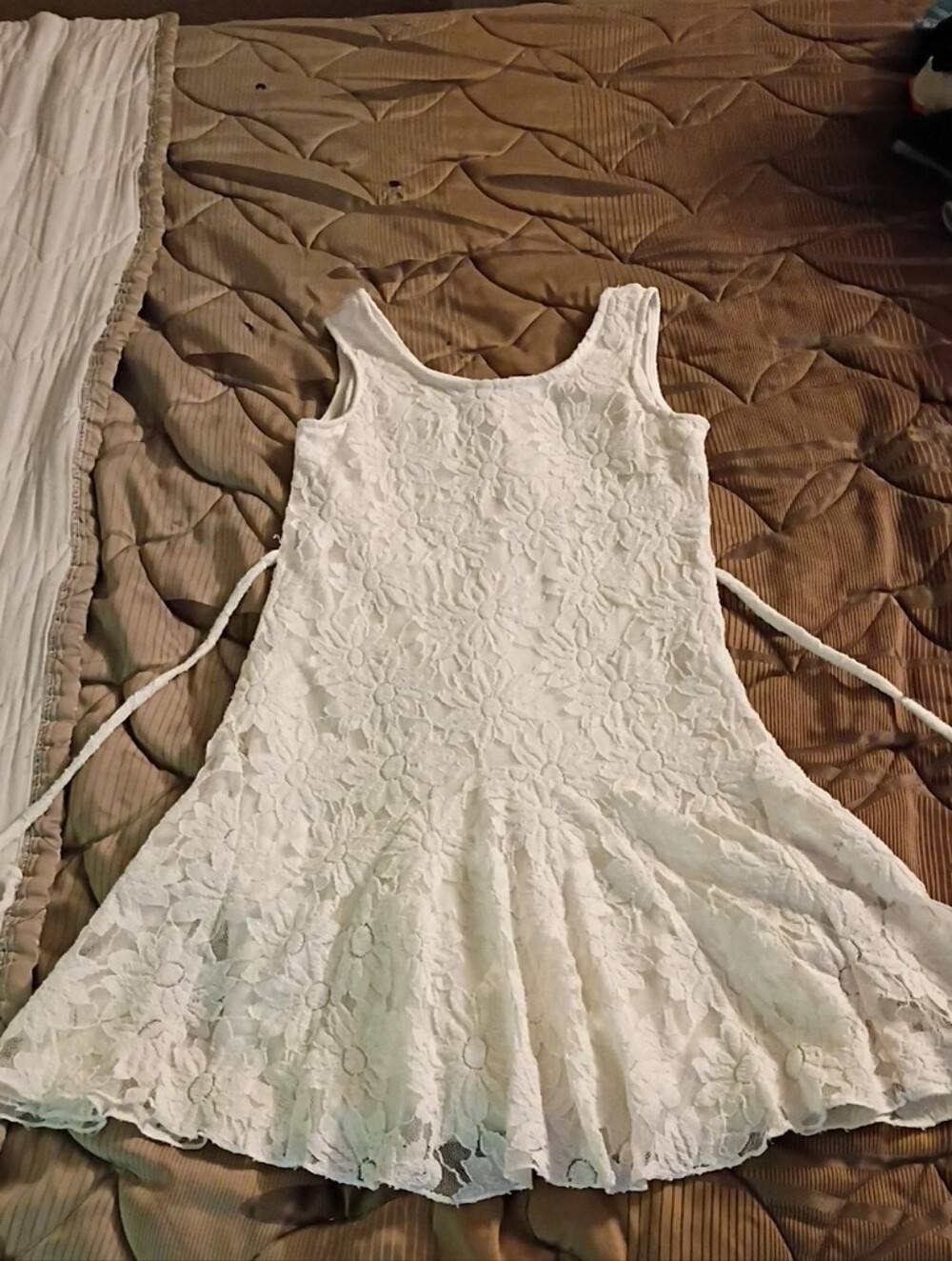Girls' White Lace Sleeveless Dress